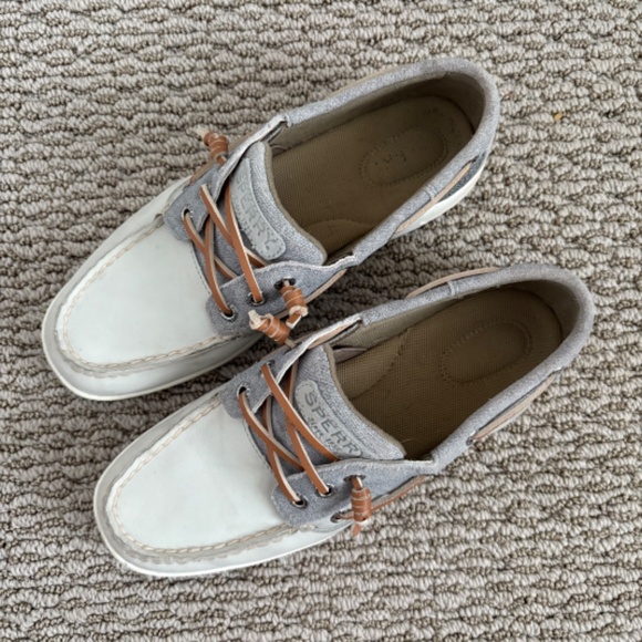 Sperry Bluefish 2-Eye Boat Shoe - Size 7 - Picture 2 of 8